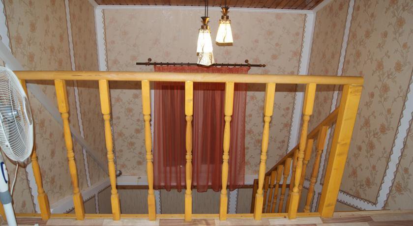 Гостиница Guest House Apelsin Вардане