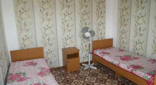 Гостиница Guest House Apelsin Вардане Бюджетный двухместный номер с 2 отдельными кроватями-2