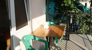 Гостиница Guest House Apelsin Вардане Бюджетный двухместный номер с 2 отдельными кроватями-1